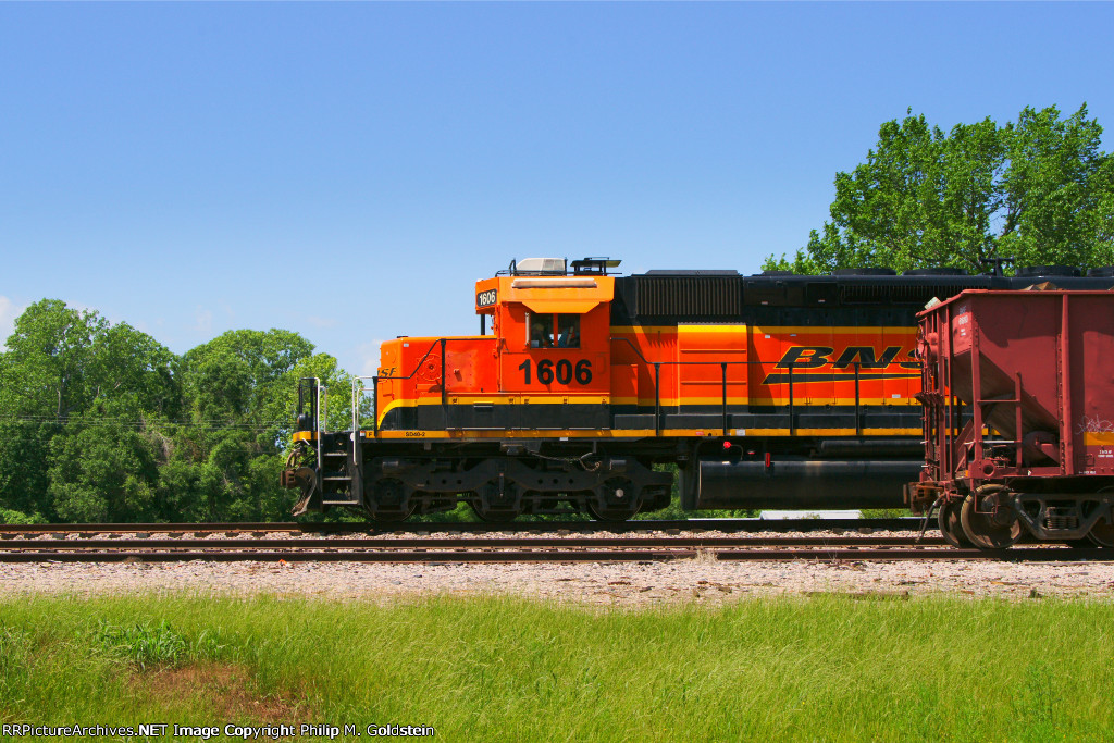 BNSF 1606